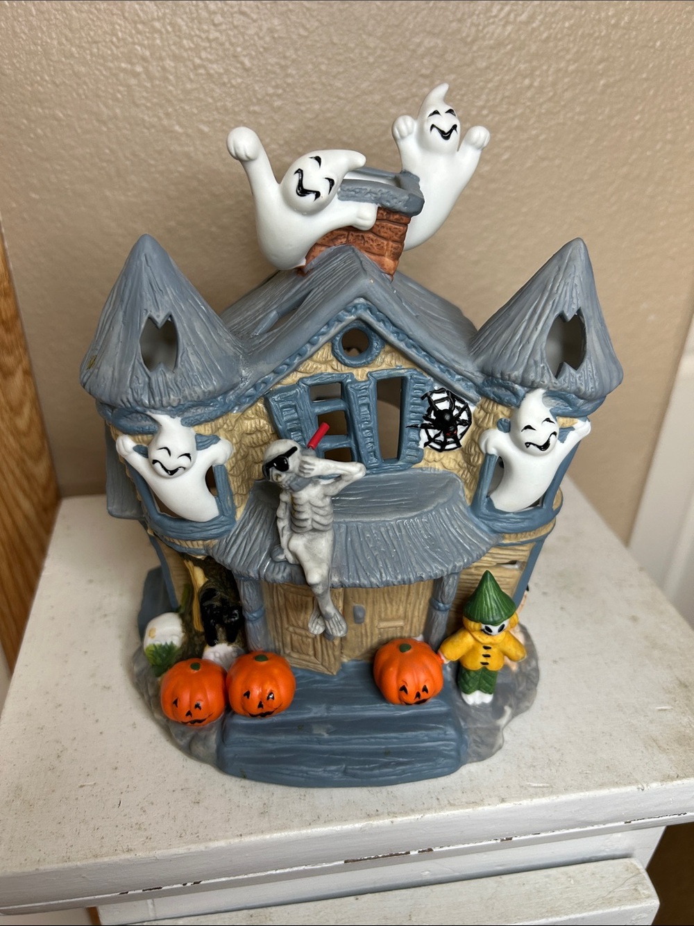 Halloween Haunted Tealight House